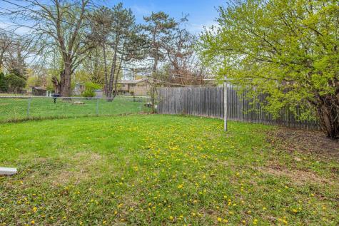 8033 Georgia Avenue N Brooklyn Park MN 55445