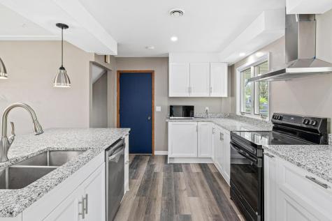 8033 Georgia Avenue N Brooklyn Park MN 55445