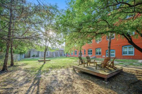 215 7th Street NE Minneapolis MN 55413