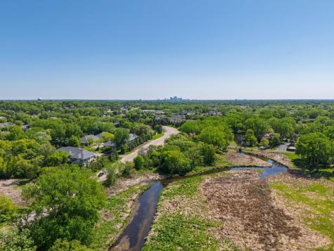 2840 Mayflower Avenue Minnetonka MN 55305