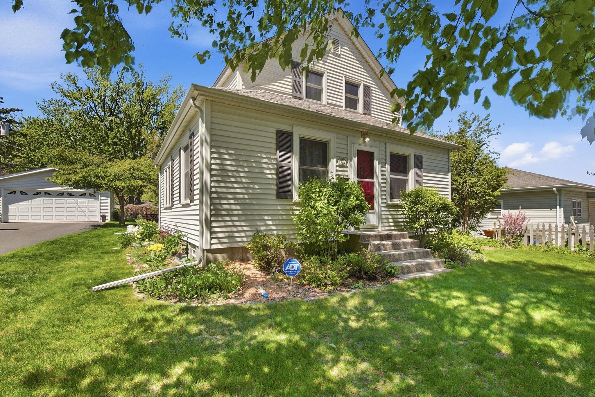3558 Mckinley Street NE Minneapolis MN 55418
