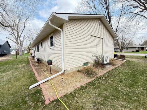 441 S Haven Street Appleton MN 56208