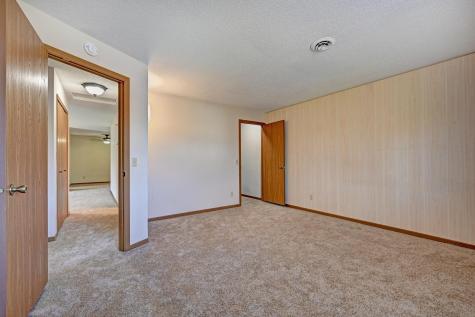 6240 Magda Drive Maple Grove MN 55369