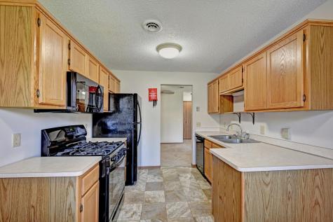 6240 Magda Drive Maple Grove MN 55369