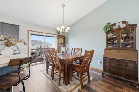 646 36th Avenue W West Fargo ND 58078