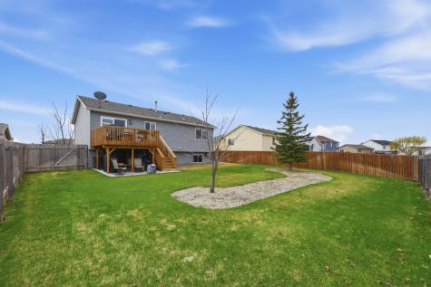 646 36th Avenue W West Fargo ND 58078