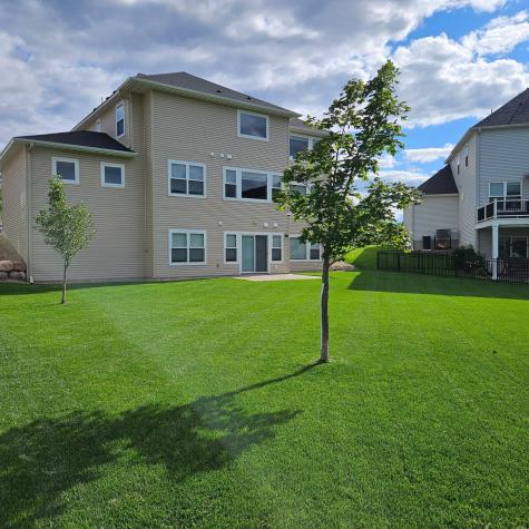 10922 Brookside Trail N Champlin MN 55316