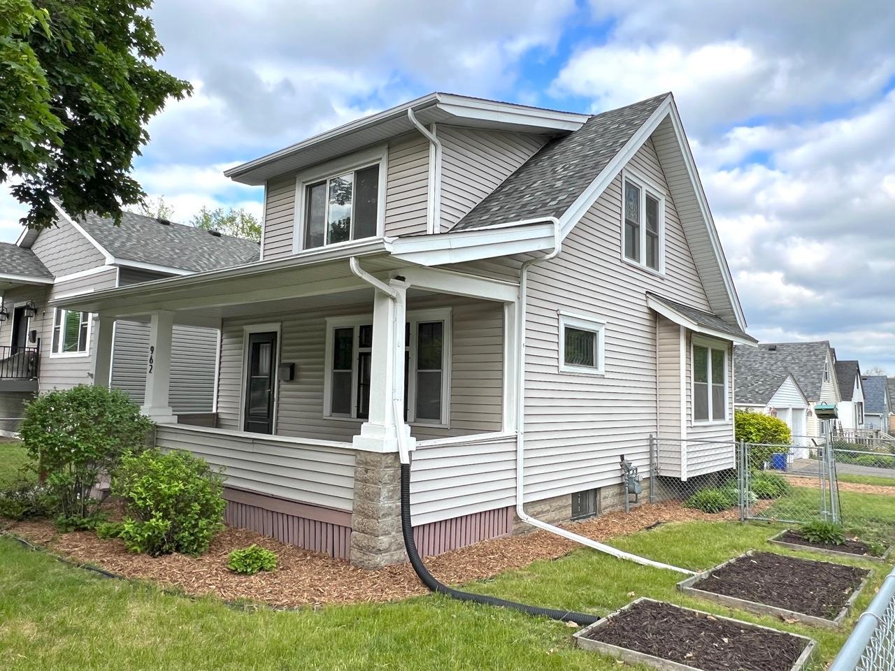 962 Jackson Street Saint Paul MN 55117