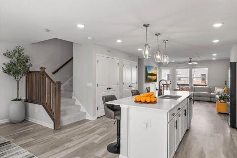 5872 156th Way Apple Valley MN 55124