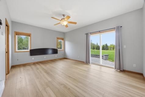 274 44th Avenue S Moorhead MN 56560