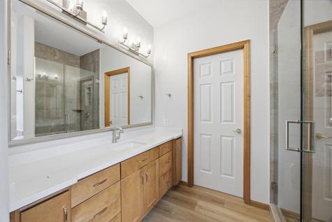 274 44th Avenue S Moorhead MN 56560