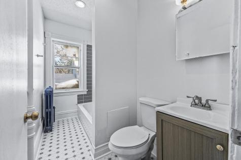 811 Watson Avenue Saint Paul MN 55102