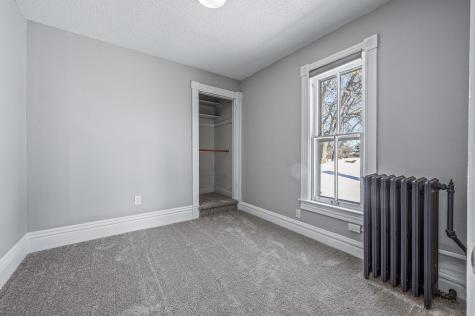 811 Watson Avenue Saint Paul MN 55102