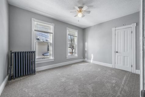 811 Watson Avenue Saint Paul MN 55102