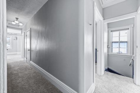 811 Watson Avenue Saint Paul MN 55102