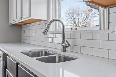 811 Watson Avenue Saint Paul MN 55102