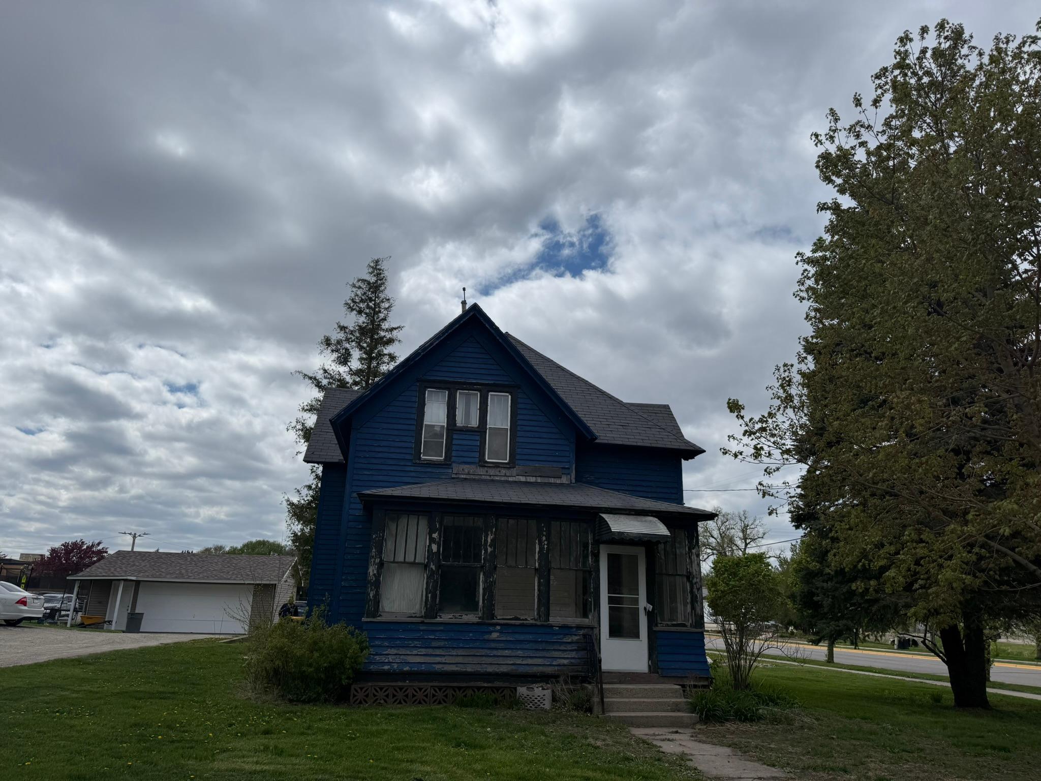 302 Broadway Avenue S New Richland MN 56072
