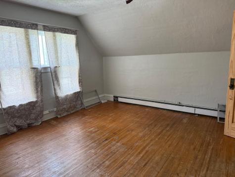 302 Broadway Avenue S New Richland MN 56072