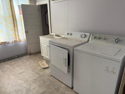 302 Broadway Avenue S New Richland MN 56072