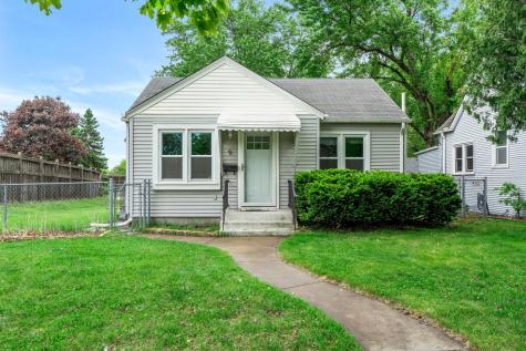 9 Van Buren Avenue S Hopkins MN 55343