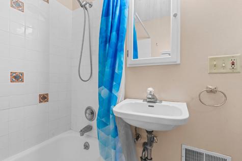 9 Van Buren Avenue S Hopkins MN 55343