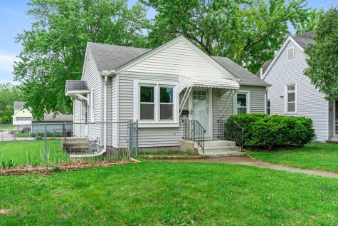 9 Van Buren Avenue S Hopkins MN 55343