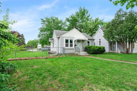 9 Van Buren Avenue S Hopkins MN 55343