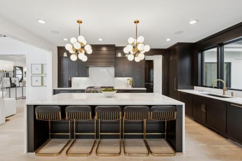 18780 Minnetonka Boulevard Deephaven MN 55391