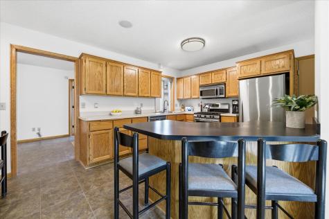 3438 Silver Lane NE Saint Anthony MN 55421