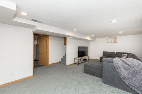 1345 11th Avenue S Fargo ND 58103