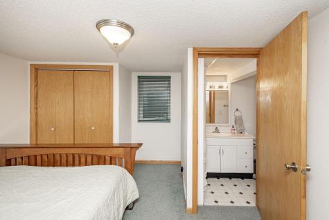1345 11th Avenue S Fargo ND 58103