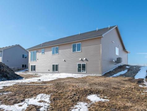 418 Prairie View Drive Cologne MN 55322