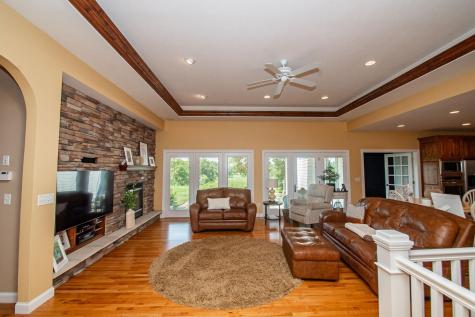241 Cottonwood Cove Lynd MN 56157