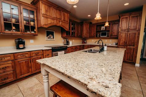241 Cottonwood Cove Lynd MN 56157