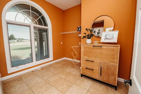 241 Cottonwood Cove Lynd MN 56157
