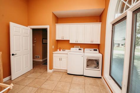 241 Cottonwood Cove Lynd MN 56157