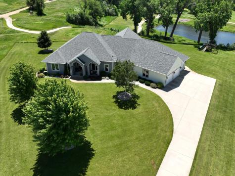 241 Cottonwood Cove Lynd MN 56157