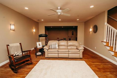 241 Cottonwood Cove Lynd MN 56157
