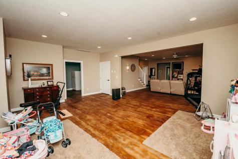 241 Cottonwood Cove Lynd MN 56157