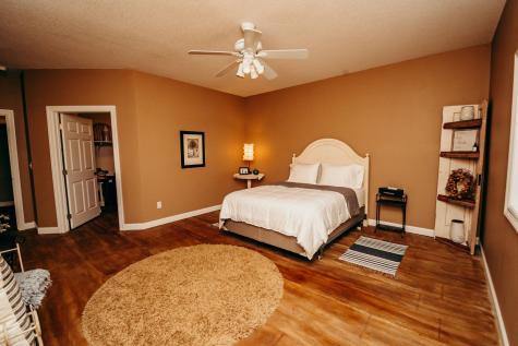 241 Cottonwood Cove Lynd MN 56157