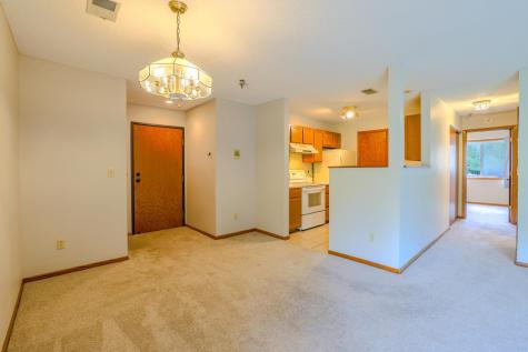 1225 Ferndale Street N Maplewood MN 55119