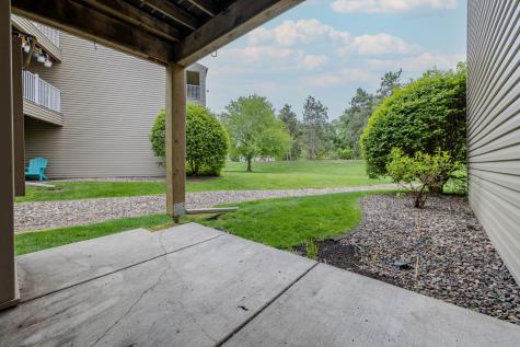 1225 Ferndale Street N Maplewood MN 55119