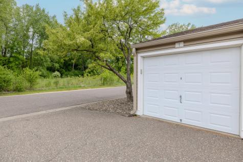 1225 Ferndale Street N Maplewood MN 55119