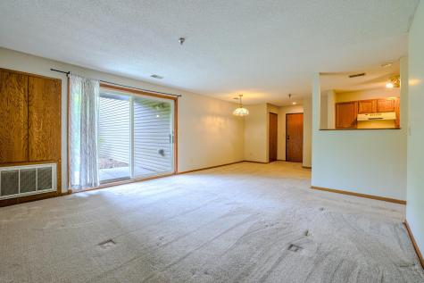 1225 Ferndale Street N Maplewood MN 55119