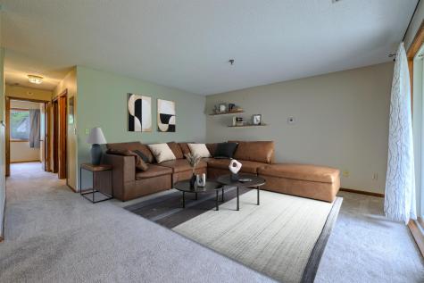 1225 Ferndale Street N Maplewood MN 55119