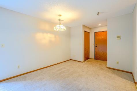 1225 Ferndale Street N Maplewood MN 55119