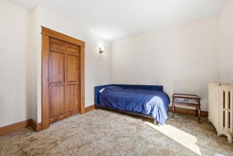 610 9th Street S Moorhead MN 56560
