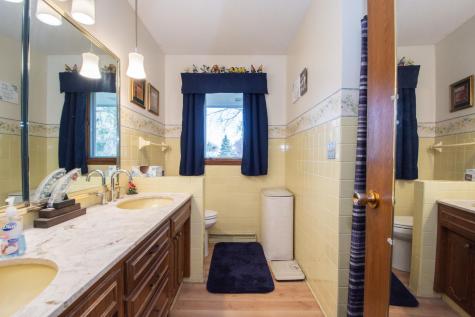 210 Garfield Avenue NW Twin Valley MN 56584