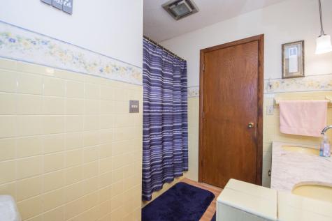 210 Garfield Avenue NW Twin Valley MN 56584
