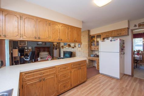 210 Garfield Avenue NW Twin Valley MN 56584